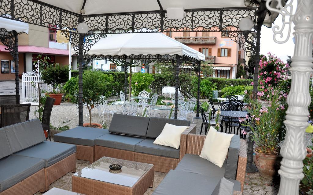 Liberty Hotel ترينتينو ألتو أديجي المظهر الخارجي الصورة